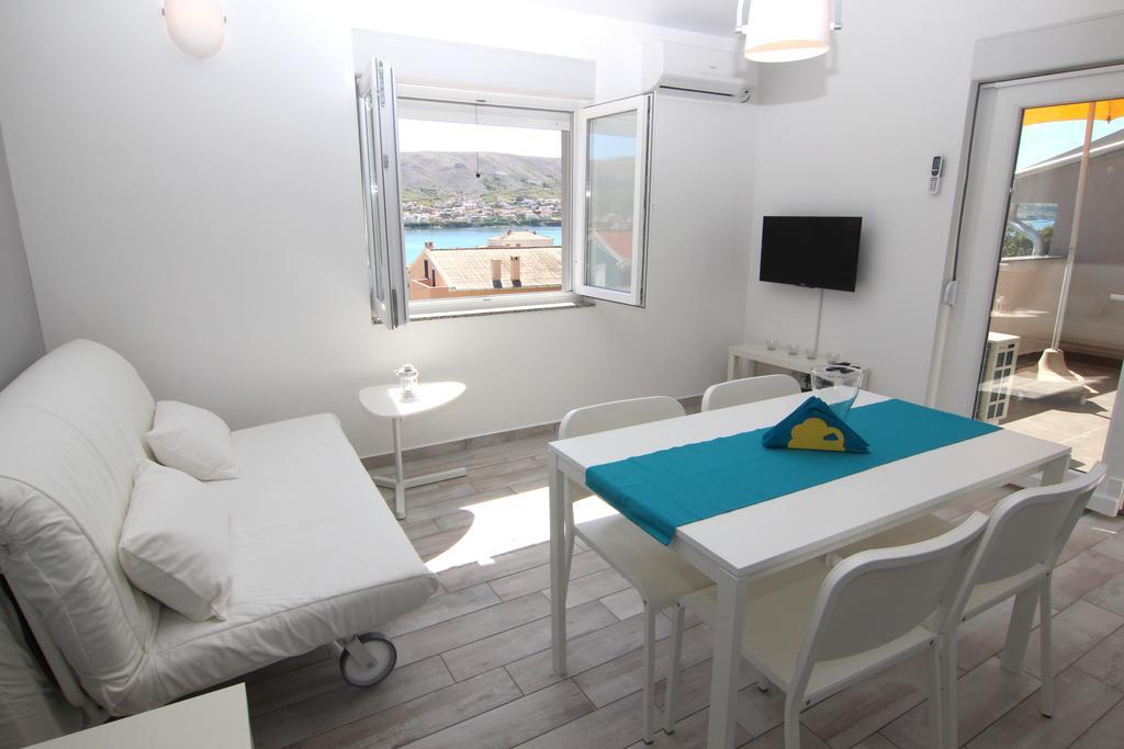 Apartment Villa Franci Pag Town Eksteriør bilde