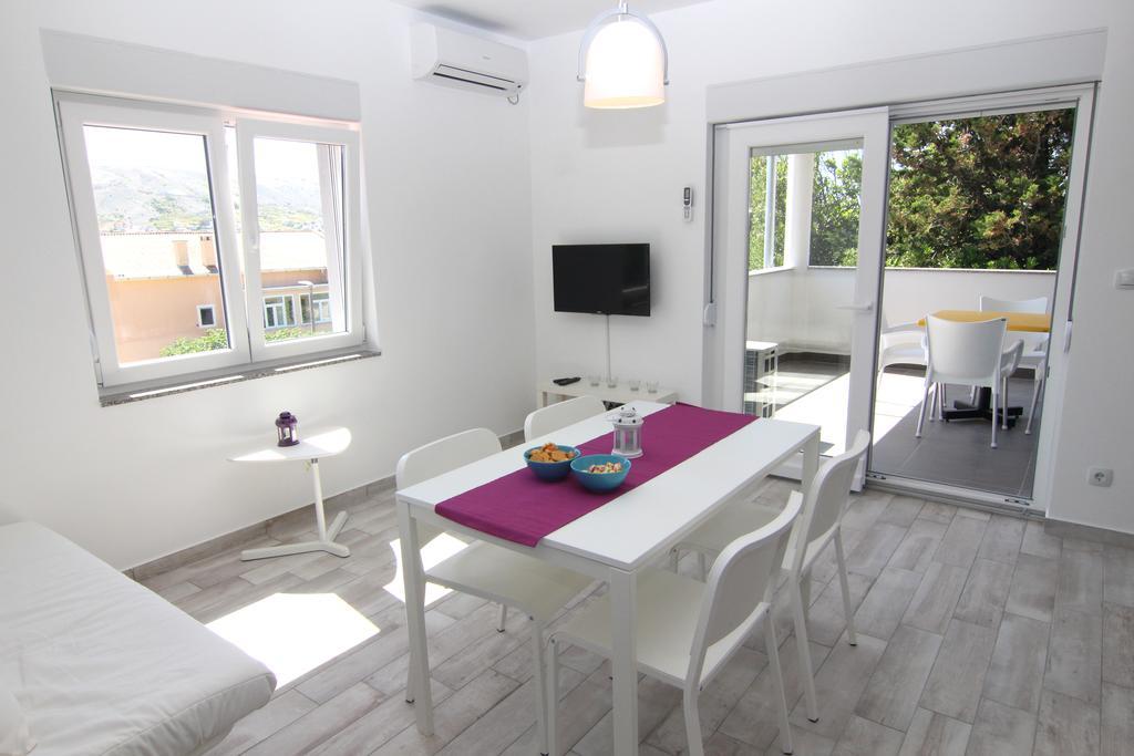 Apartment Villa Franci Pag Town Eksteriør bilde