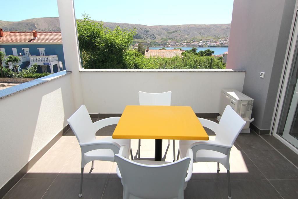 Apartment Villa Franci Pag Town Eksteriør bilde