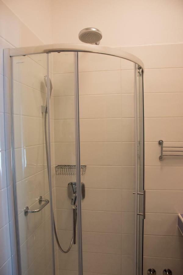 Apartment Villa Franci Pag Town Eksteriør bilde